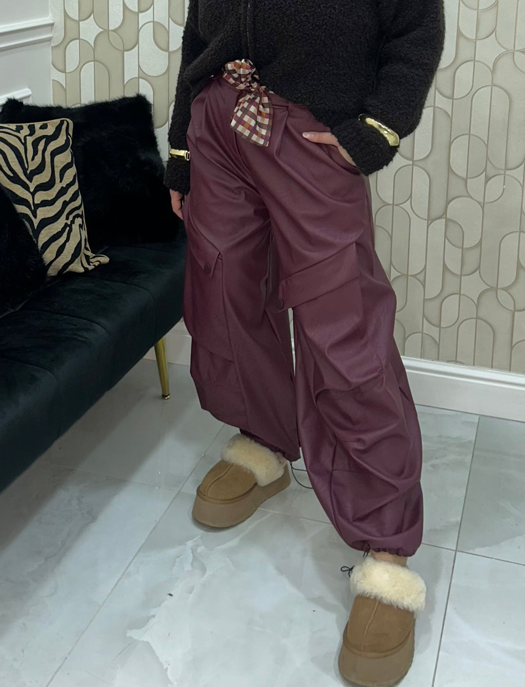 Pantaloni ecopelle fly