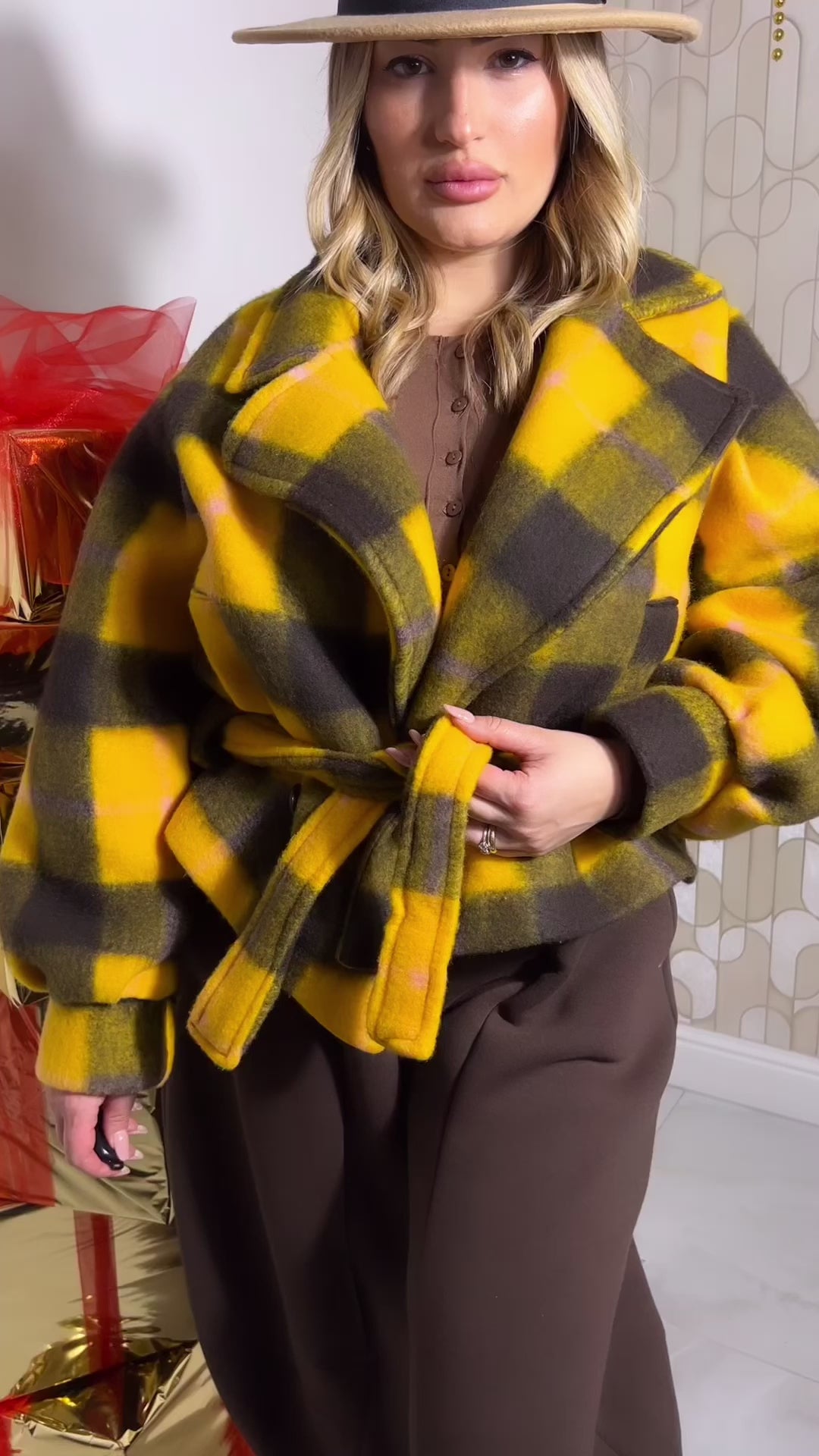 Maglia semitrasparente BOTTONS